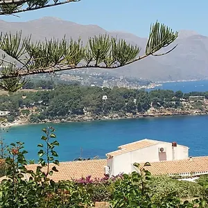  Appartamento Scopello In A Due Passi Dal Mare... Posto Macchina Privato. Italia
