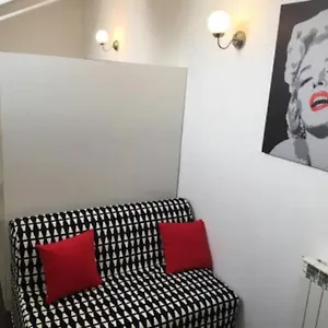  Appartamento Romantica Mansarda 8.piano 15 Min Dal Centro Italia