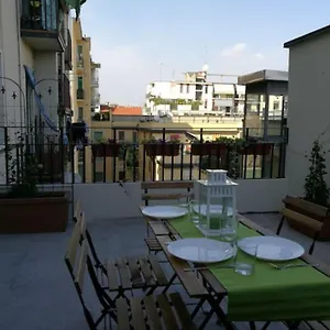  Appartamento Con Grande Terrazzo In Via Lomellina Italia
