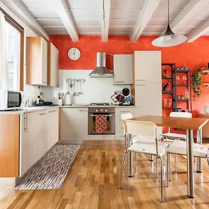 https://residence-dei-frutti-pieno-centro-il-melograno.hotelinveneto.com