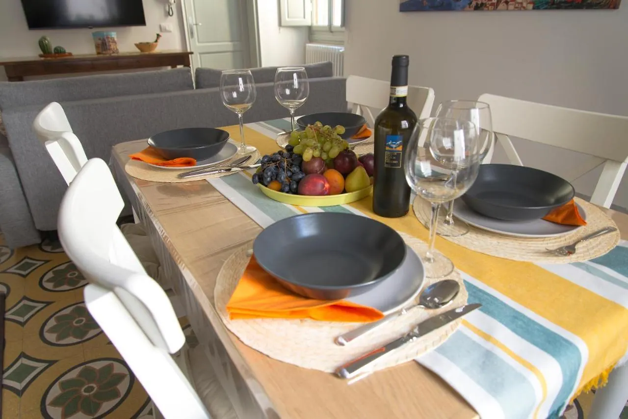 Apartment La Candida Rosa Florence